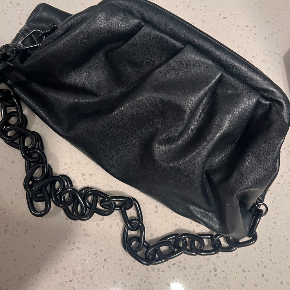 Badgley Mischka clutch